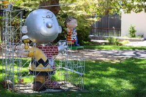 Woodstock Building Charlie Brown Statue in Santa Rosa, California